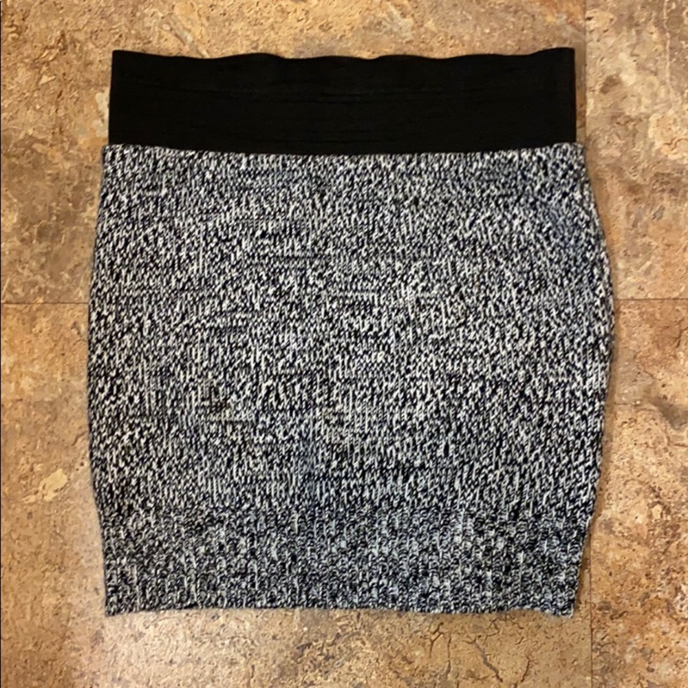 Takeout | Knit Body Con Mini Skirt